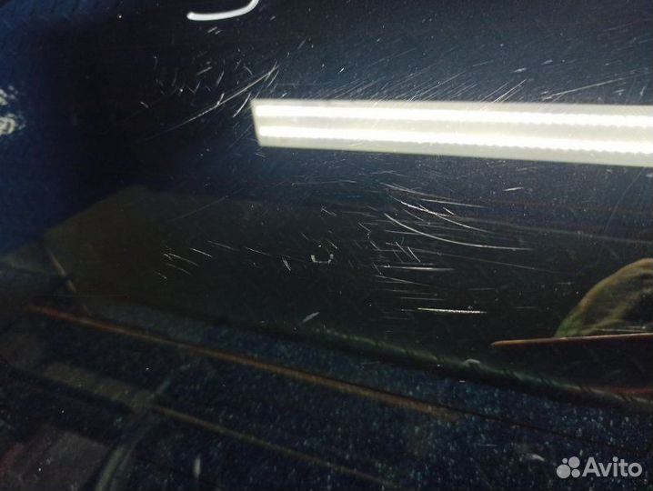 Стекло кузова правое Cadillac Escalade 3