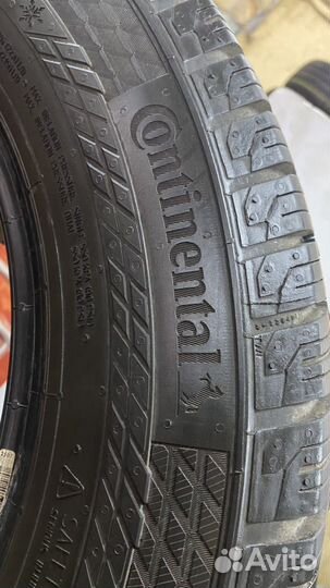 Continental VanContact 4Season 215/65 R16C 109T