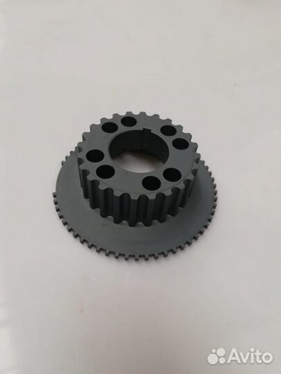 Шестерня привода коленвала и топливного насоса