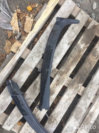 Лада Калина жабо дворников