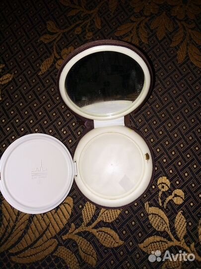 Пудреница СССР