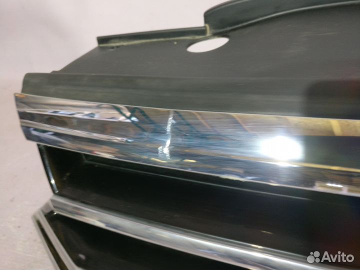 Volkswagen Passat B8 Решетка 1780