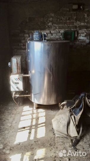 Охладитель молока 500 литров