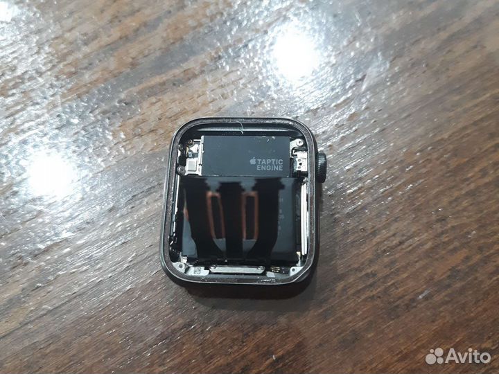 Apple watch 5/SE