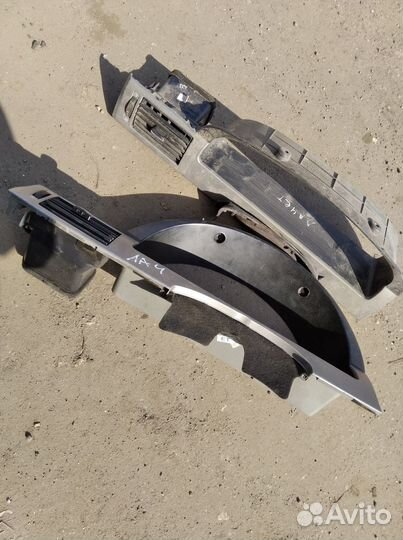 Рамка приборной панели Шевроле Лачетти