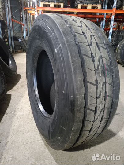 Грузовые батоны на прицеп Armstrong 385/65R22.5