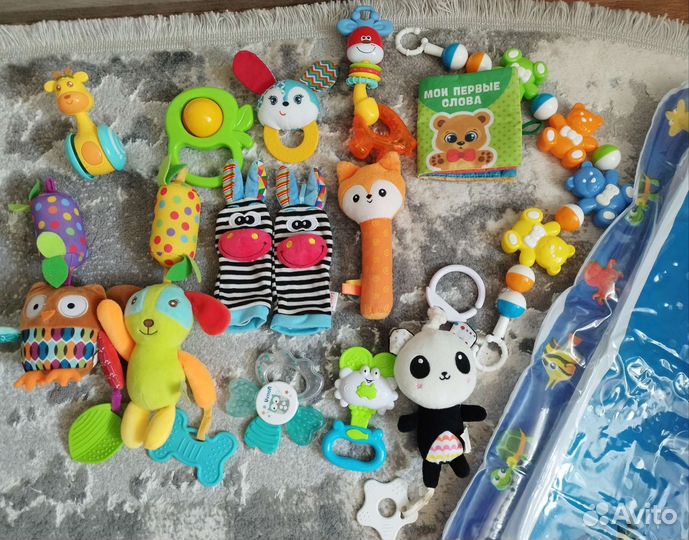 Водный коврик,игрушки,погремушки