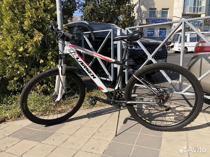 Larsen Avangarde 3.0 / 26