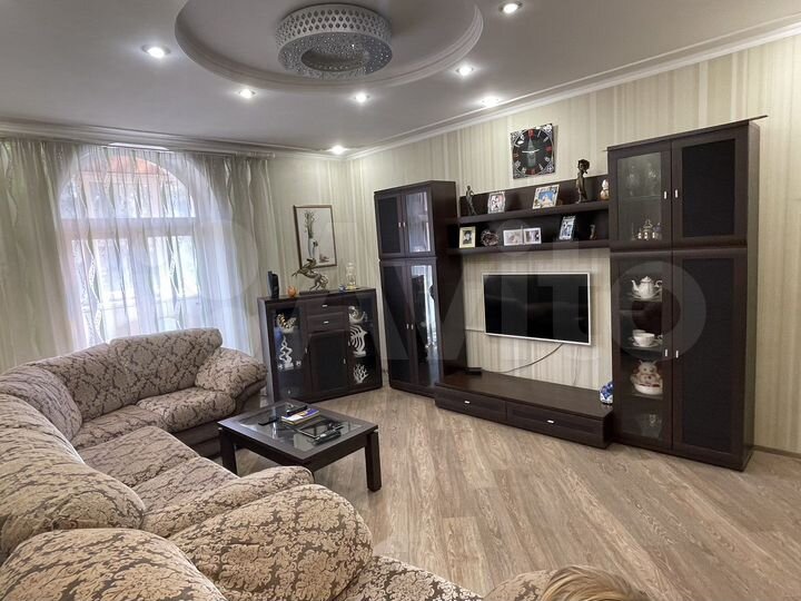 3-к. квартира, 82,2 м², 3/3 эт.