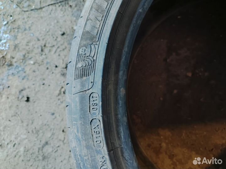 Michelin Pilot Sport 4 S 255/35 R19