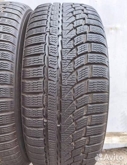 Nokian Tyres WR A4 215/55 R17 98V