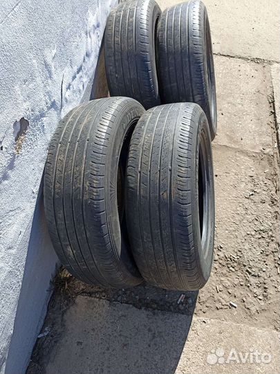 Dunlop Grandtrek MT2 225/65 R17