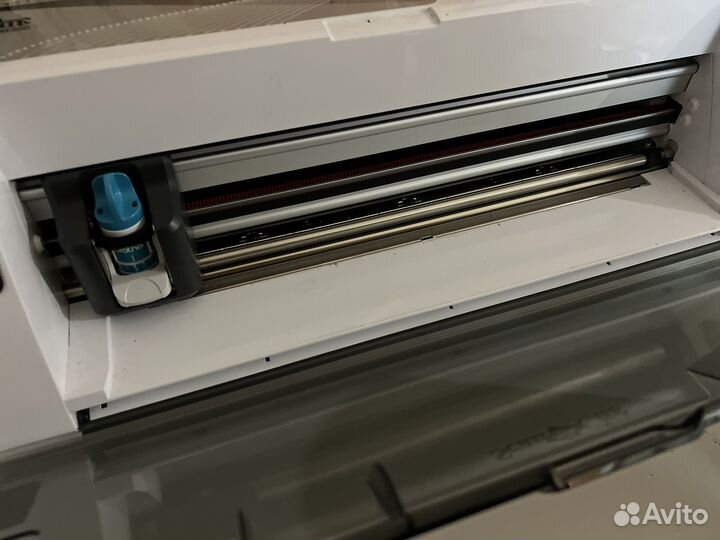 Режущий плоттер brother