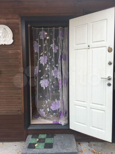 Дом 79 м² на участке 4 сот.