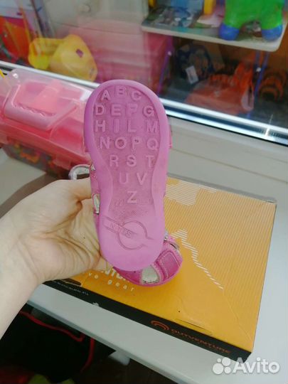 Обувь для девочки 22,23размер