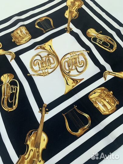 Платок шёлк Escada оригинал