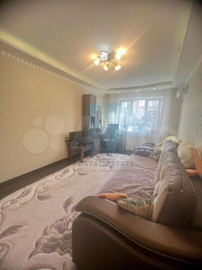 2-к. квартира, 58,4 м², 2/15 эт.