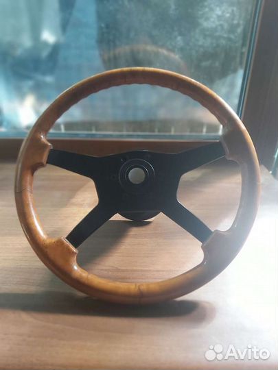 Руль raid 5D на mercedes W123, W126