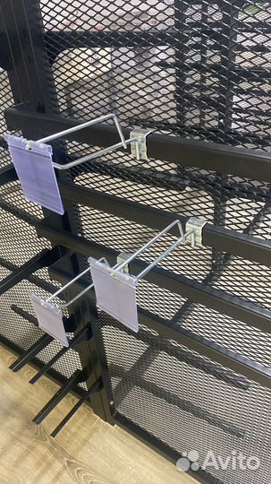 Торговое оборудование из металла