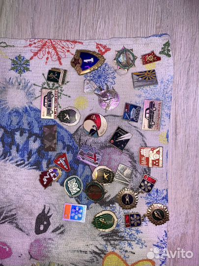 Значки и медали СССР