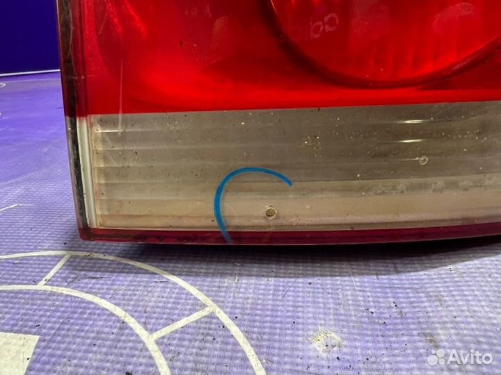 Фонарь правый Volkswagen Touareg 7L BAC 2005