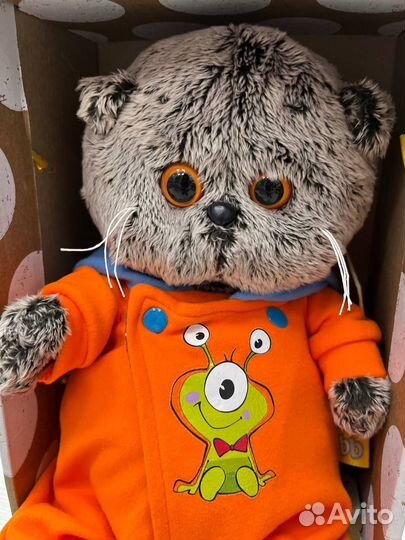 Мягкая игрушка Басик в комбинезоне