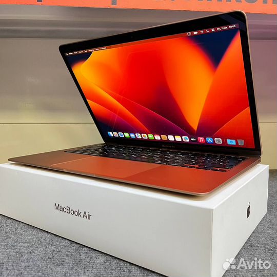 Ноутбук Apple MacBook Air M1 8/256gb