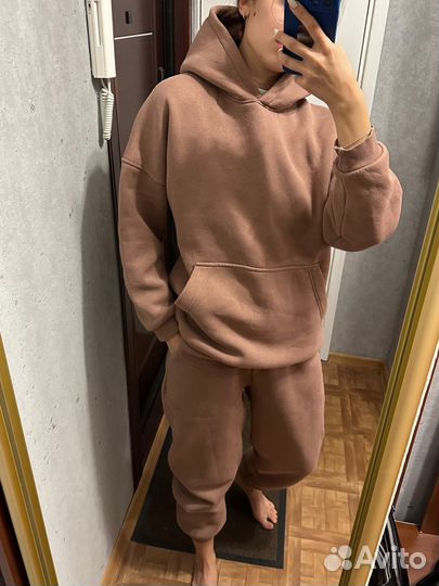 Спортивный костюм женский