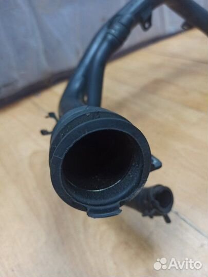 Патрубок интеркулера Opel Corsa D Z13DTH 2006-2010