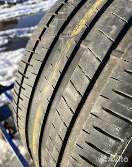 Falken Azenis FK-510 245/45 R19