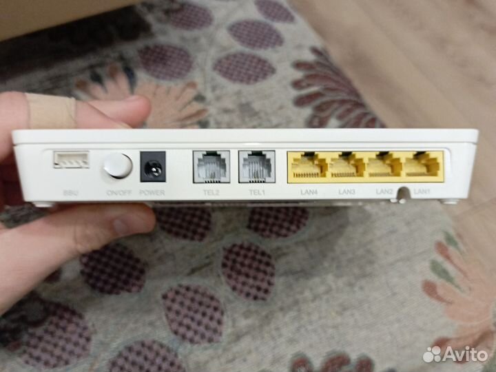 Роутер Huawei HG8245H