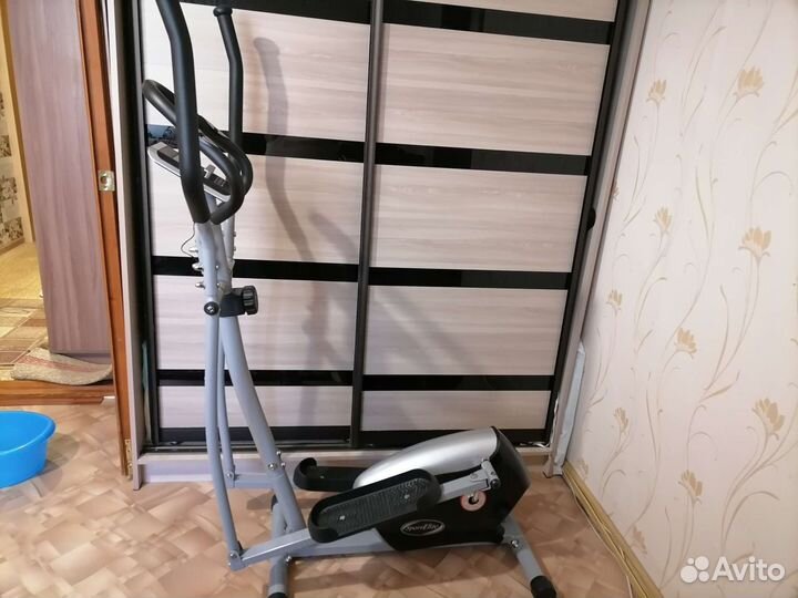 Эллиптический тренажер