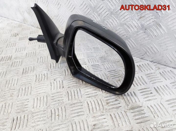 Зеркало правое механическое Nissan Micra K12E