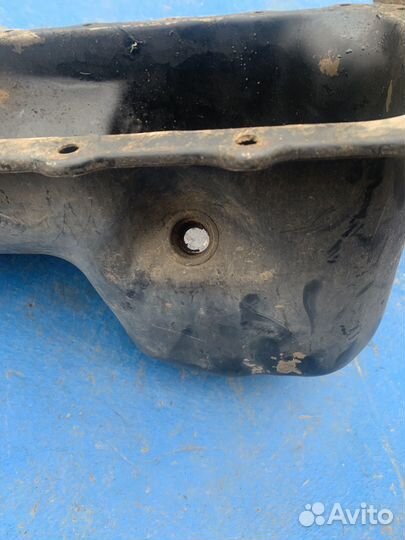Bmw N42 поддон двигателя (картера)