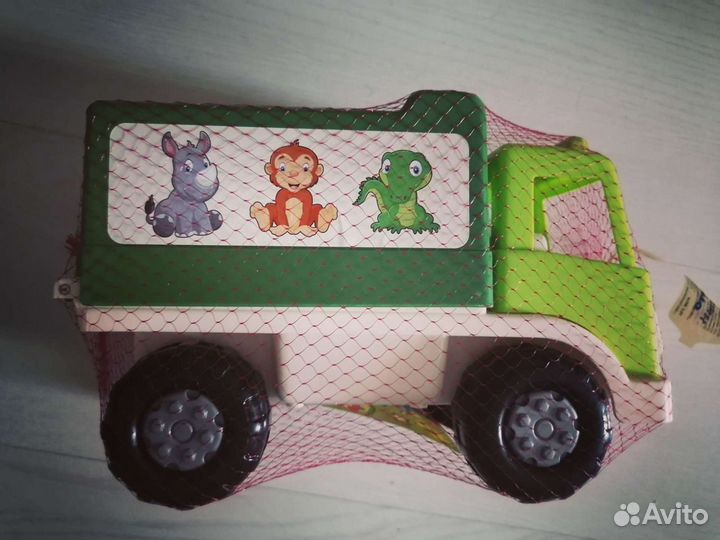 Машинка игрушка сортер