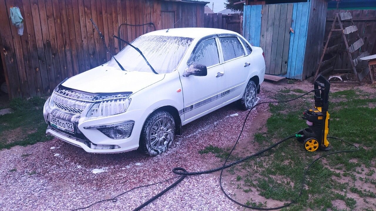 ВАЗ (LADA) Granta: фото владельца