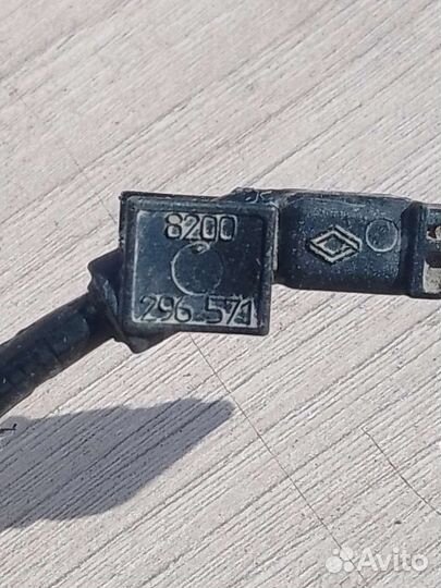 Задний датчик abs Renault megane 2