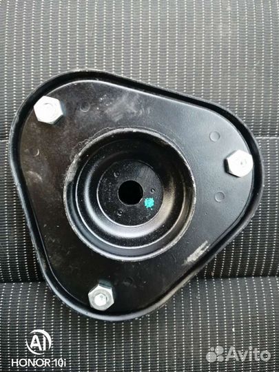 Опора амортизатора Toyota