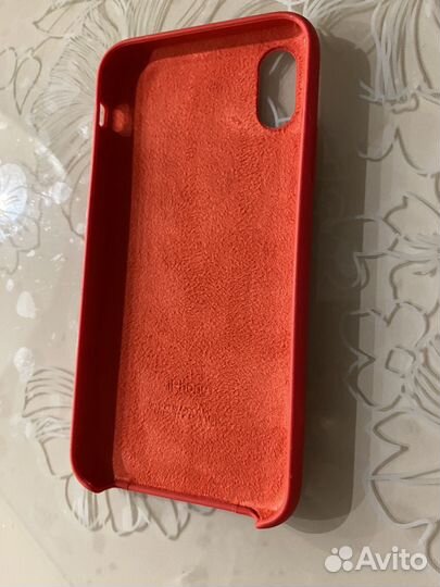 Чехлы на iPhone X/XS
