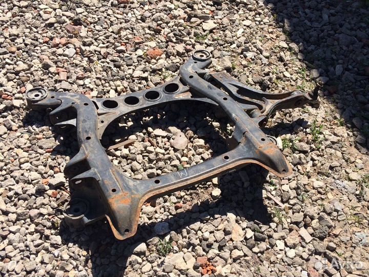 Подрамник передний porsche cyenne 03-10