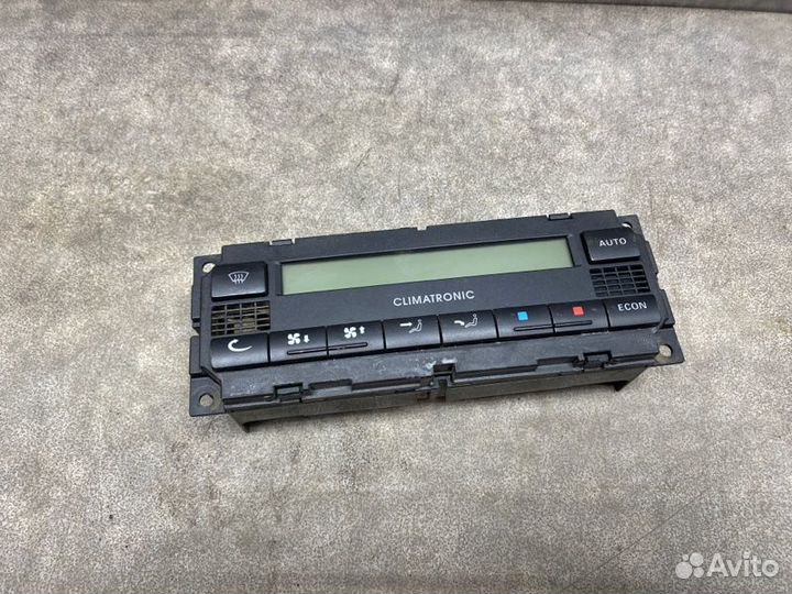 Блок управления климат-контролем Skoda Octavia A4
