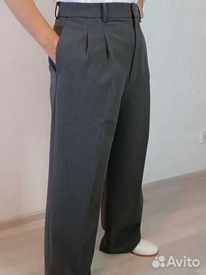 Uniqlo брюки костюмные женские