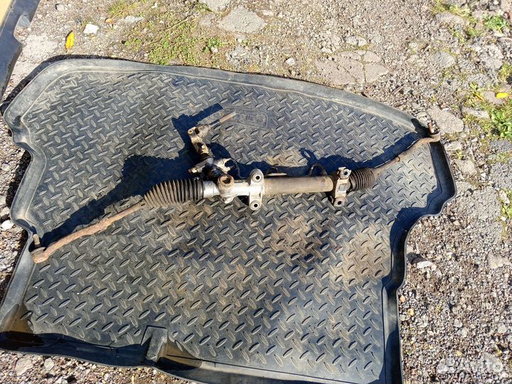 Рейка рулевая на Тойота Карина Е