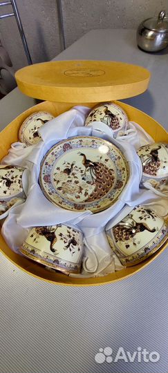 Набор посуды чайный подарочный