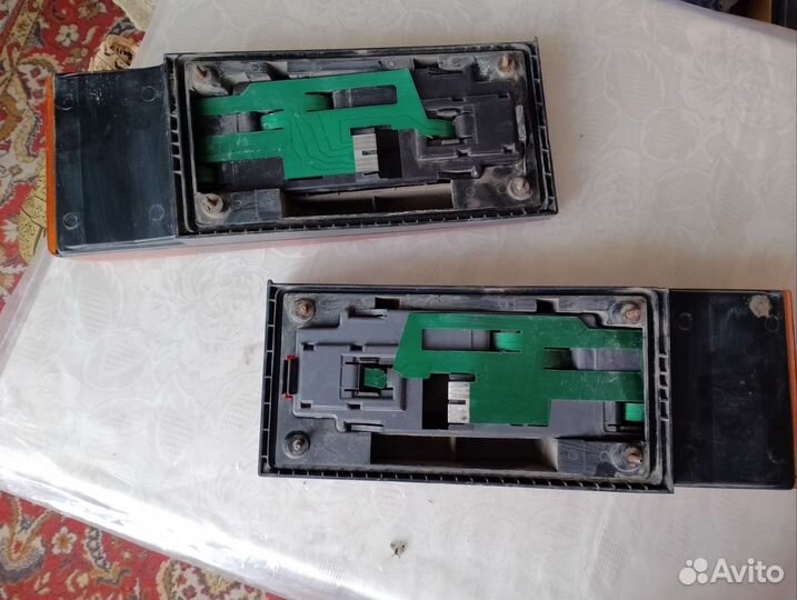 Продаються задние фонари ваз 2114