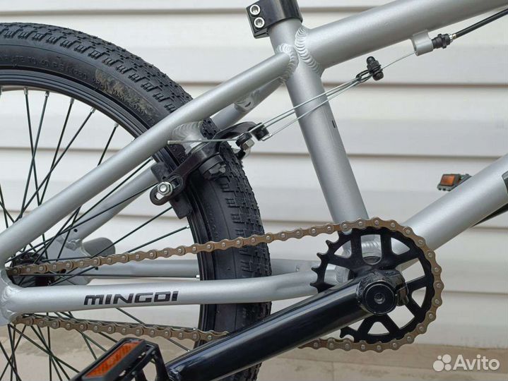 Трюковой велосипед bmx