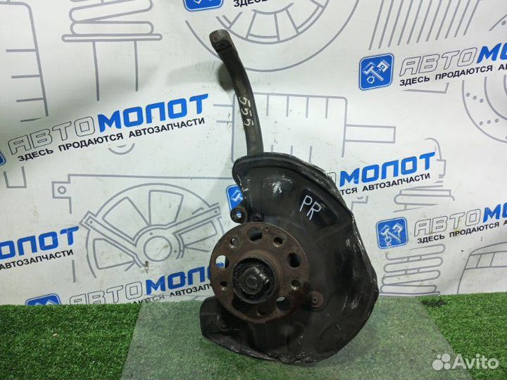 Кулак поворотный передний правый Mercedes-Benz