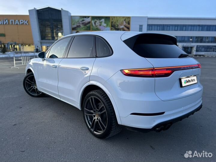 Porsche Cayenne 3.0 AT, 2018, 154 000 км