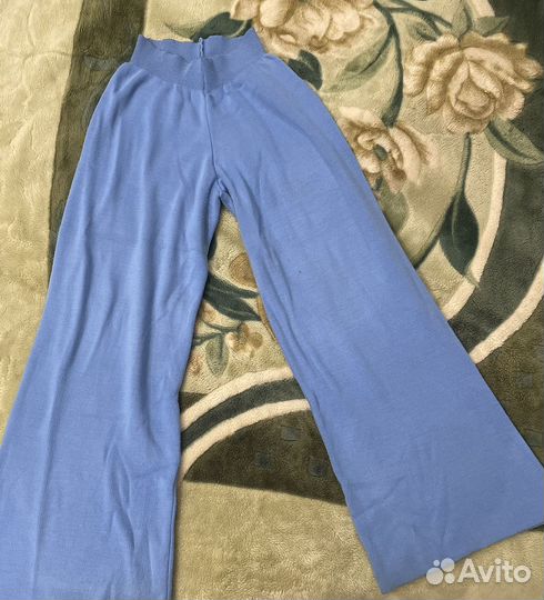 Отдам бесплатно женские вещи 48 размер