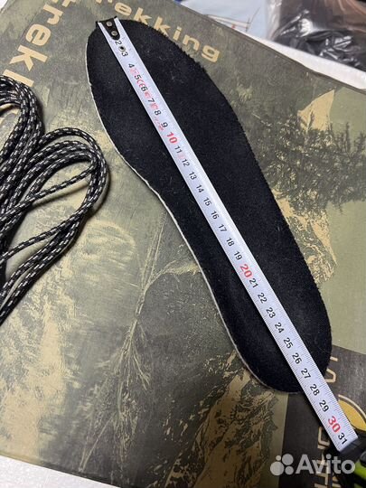 Горные ботинки